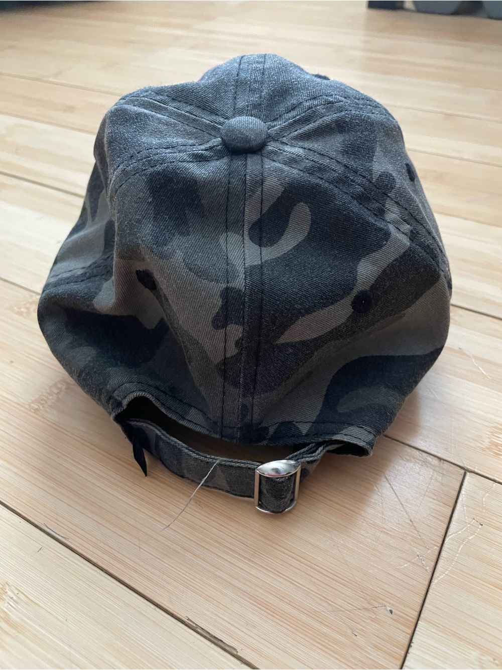 Gray Camo Baseball Cap with Tan Cyclebar Patch OS - Picture 3 of 5